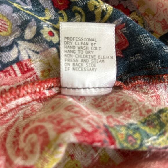 Jones New York Women Top‎ Patchwork Boho Blouse Multicolor Rayon Flowy Travel - Picture 8 of 9